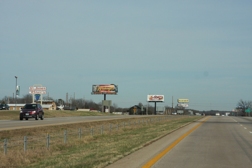Photo of a billboard in Belle
