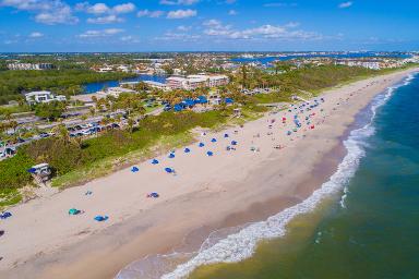 Boynton Beach Florida taxi ads